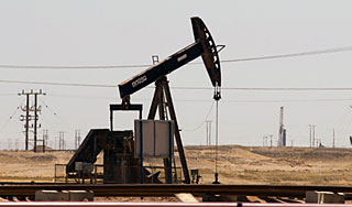 Беспорядки в Египте взвинтили цены на нефть Беспорядки в Египте взвинтили цены на нефть