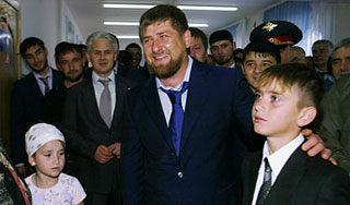 Кадыров позаботится о "трудных" подростках Кадыров позаботится о "трудных" подростках