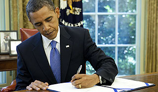 Обама написал сенаторам военное письмо Обама написал сенаторам военное письмо