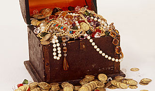 Под Курском нашли клад в миллион долларов Под Курском нашли клад в миллион долларов