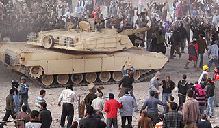 Туроператоры эвакуируют россиян из Египта Туроператоры эвакуируют россиян из Египта