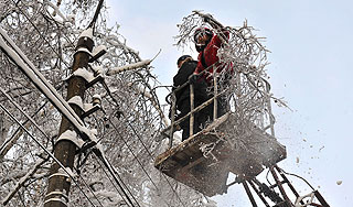 Непогода оставила без cвета тысячи россиян Непогода оставила без cвета тысячи россиян
