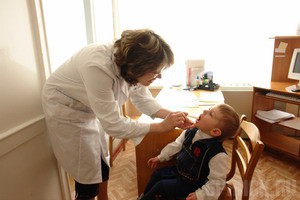 В детском саду «Пингвиненок» держали просроченные лекарства