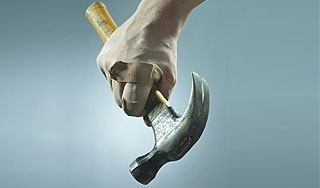 Спящего мужчину приняли за маньяка Спящего мужчину приняли за маньяка