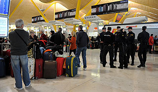 Экономия авиакомпании привела к бунту Экономия авиакомпании привела к бунту