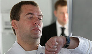 Россия отказалась от перевода стрелок часов Россия отказалась от перевода стрелок часов