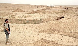 Найдено массовое захоронение "Аль-Каиды" Найдено массовое захоронение "Аль-Каиды"