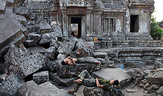 Таиланд защитился от Камбоджи амулетами Таиланд защитился от Камбоджи амулетами