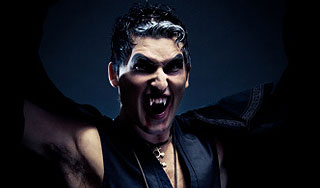 Гастарбайтер зарезал друга вместо вампира Гастарбайтер зарезал друга вместо вампира