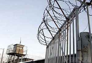 Инспектора колонии заподозрили в превышении полномочий