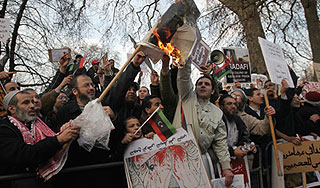 Ближний Восток охватили народные волнения Ближний Восток охватили народные волнения