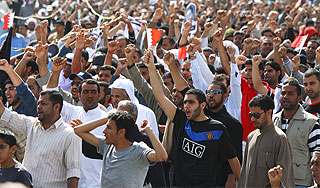 Оппозиция оккупировала столицу Бахрейна Оппозиция оккупировала столицу Бахрейна