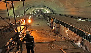 Станции метро избавят от перегрузок Станции метро избавят от перегрузок