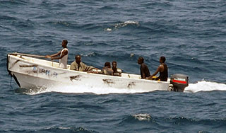 Пираты убили пленных пенсионеров Пираты убили пленных пенсионеров