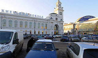 Из Киевского вокзала выселили приезжих Из Киевского вокзала выселили приезжих
