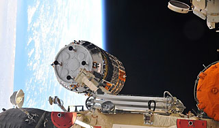 Россия создаст на Луне поселения людей Россия создаст на Луне поселения людей