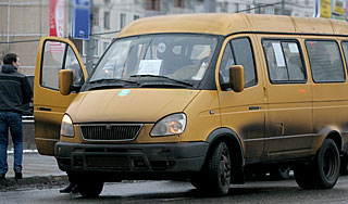 В Арзамасе напали на пассажирскую "Газель" В Арзамасе напали на пассажирскую "Газель"