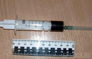 Двух наркоторговцев отдадут под суд