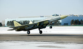 Россия подняла в воздух еще один Т-50 Россия подняла в воздух еще один Т-50