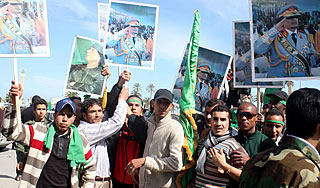 Бунты на Ближнем Востоке бьют по США Бунты на Ближнем Востоке бьют по США