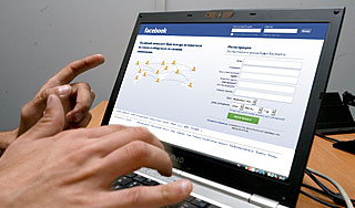 Facebook подскочил в цене на треть Facebook подскочил в цене на треть