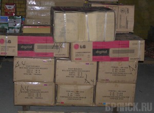 Задержали партию мужских рубашек на миллион рублей