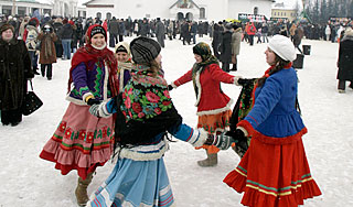 8 марта подарил три выходных дня подряд 8 марта подарил три выходных дня подряд
