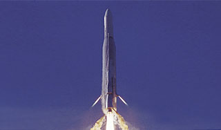 Индийская ракета провела перехват в небе Индийская ракета провела перехват в небе