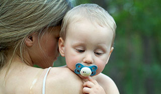 Румынка стала бабушкой в 23 года Румынка стала бабушкой в 23 года