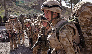 Солдаты НАТО убили дядю главы Афганистана Солдаты НАТО убили дядю главы Афганистана