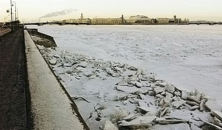 Милиционеры сбросили задержанного с моста Милиционеры сбросили задержанного с моста