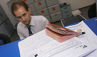 Великобританию уличили в визовом расизме Великобританию уличили в визовом расизме