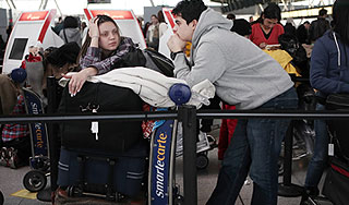 Начата эвакуация россиян из Японии Начата эвакуация россиян из Японии