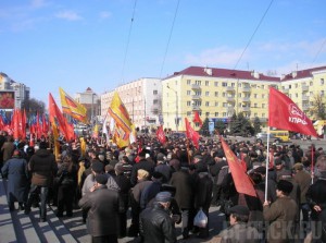 Около пяти тысяч человек пришли на антикоррупционный митинг