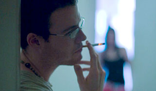 В московских подъездах запретят курить В московских подъездах запретят курить