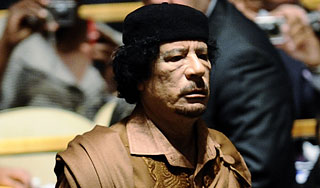 Каддафи пытается сбежать из страны Каддафи пытается сбежать из страны