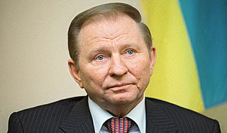 Кучме устроили встречу с убийцей Гонгадзе Кучме устроили встречу с убийцей Гонгадзе