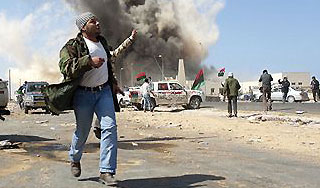 Коалиция бомбит родной город Каддафи Коалиция бомбит родной город Каддафи