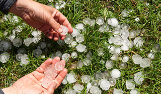 Град огромных размеров выпал в США Град огромных размеров выпал в США