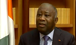 Гбагбо приказано брать живым Гбагбо приказано брать живым