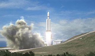 В США строят самую большую ракету в мире В США строят самую большую ракету в мире