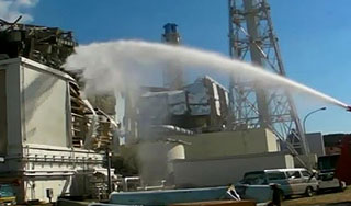 "Фукусима-1" стала меньше фонить "Фукусима-1" стала меньше фонить