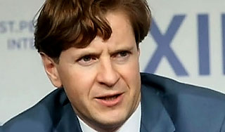 Бородин хочет руководить банком из Лондона Бородин хочет руководить банком из Лондона