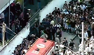 В Рио-де-Жанейро устроили бойню в школе В Рио-де-Жанейро устроили бойню в школе