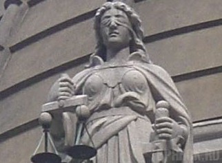 Экс-директор «Дятьковского хрусталя» ответит за нарушение авторских прав