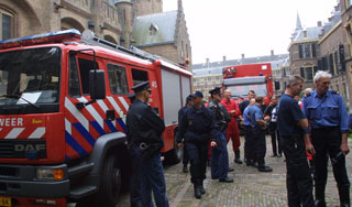 В торговом центре Голландии устроили бойню В торговом центре Голландии устроили бойню