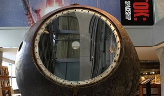 Корабль "Восток" возвращают в Россию Корабль "Восток" возвращают в Россию