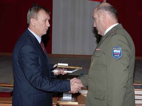 Губернатор наградил чекистов Фото пресс-службы администрации Брянской области