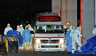 Вокруг "Фукусимы-1" ищут пропавших людей Вокруг "Фукусимы-1" ищут пропавших людей