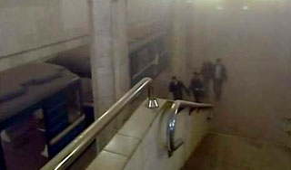 Медведев: Нужно искать заказчиков взрыва Медведев: Нужно искать заказчиков взрыва